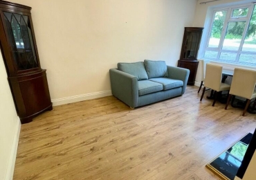 1 bedroom flat share for rent in Lyndale, London, NW2